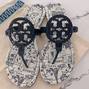 Like New - Tory Burch Miller Sandals - Patent Midnight/Navy. Size 10.5